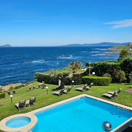 Ocean Luxury Retreat - Pool & Sea Views * Oya