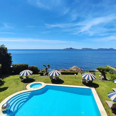 Ocean Luxury Retreat - Pool & Sea Views